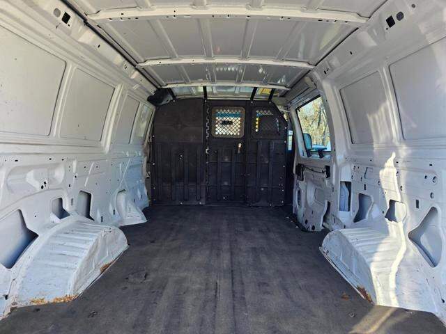 2013 Ford E-150 and Econoline 150 in Blauvelt, NY 10913 - 18092331 32