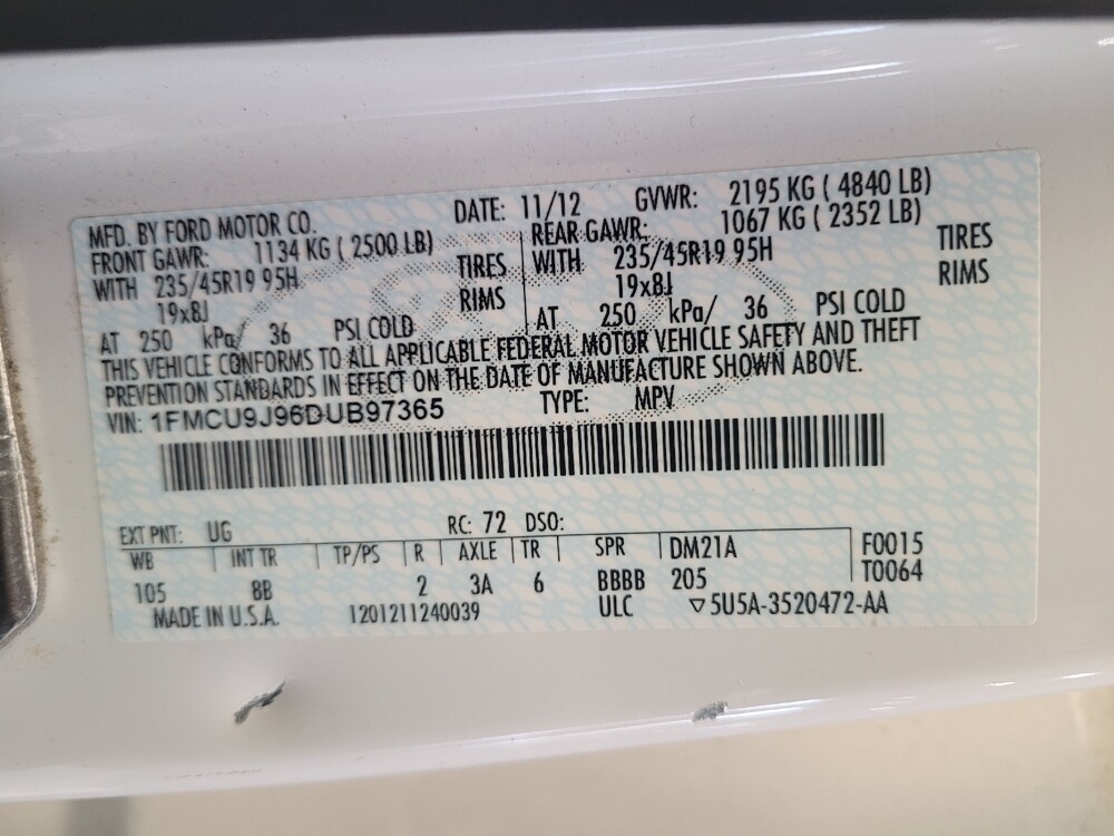 2013 Ford Escape in Torrance, CA 90504 - 18092332 33