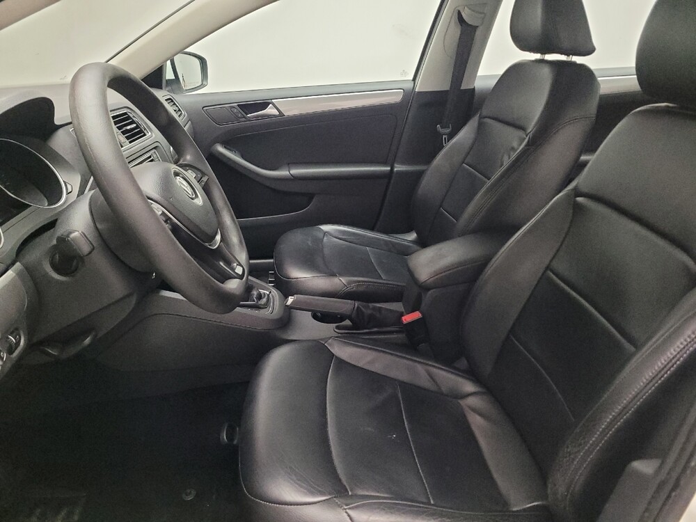 2017 Volkswagen Jetta in Downey, CA 90241 - 18092334 17