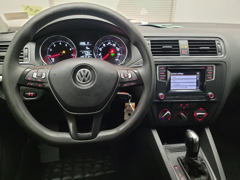 2017 Volkswagen Jetta in Downey, CA 90241 - 18092334 22