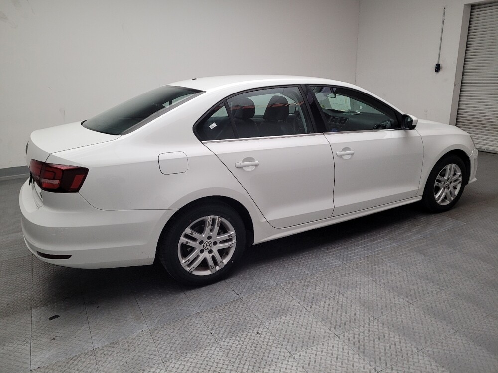 2017 Volkswagen Jetta in Downey, CA 90241 - 18092334 10