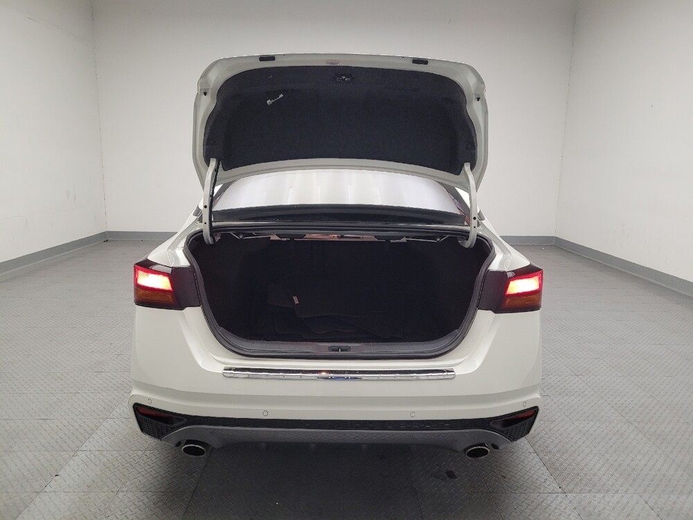 2021 Nissan Altima in Fresno, CA 93726 - 18092335 29