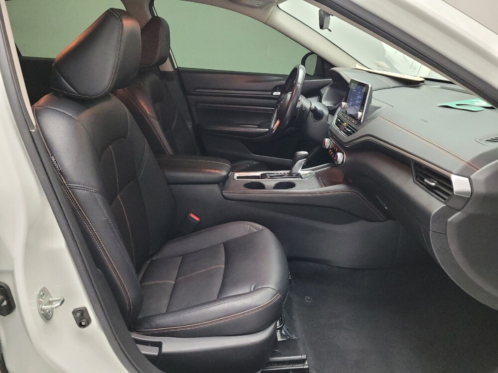 2021 Nissan Altima in Fresno, CA 93726 - 18092335 21