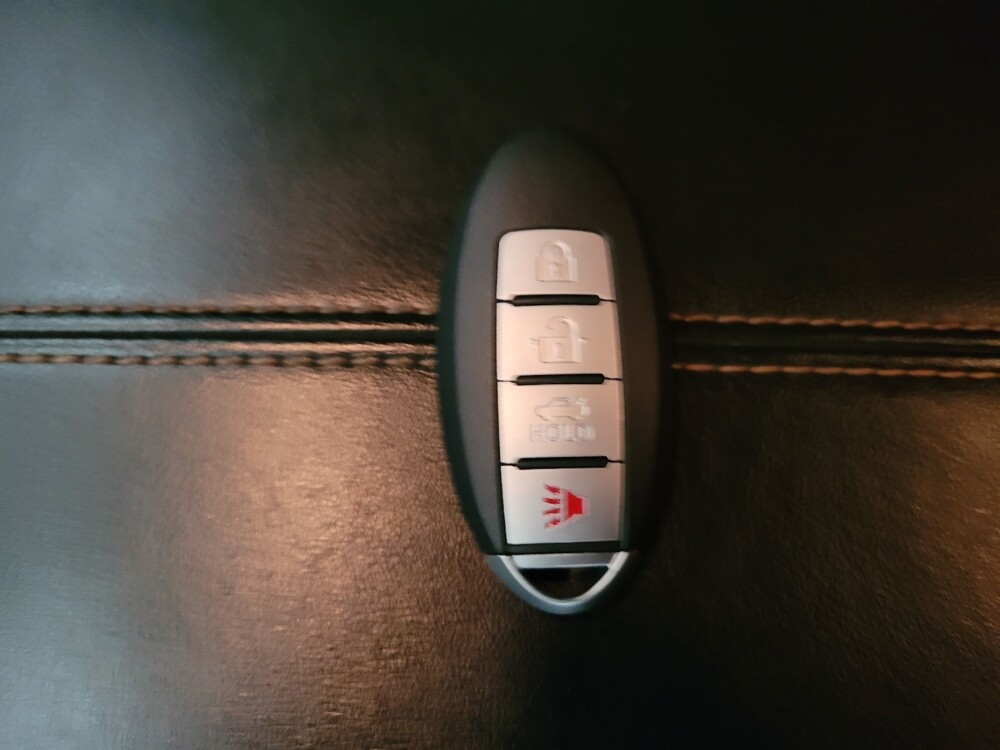 2021 Nissan Altima in Fresno, CA 93726 - 18092335 32