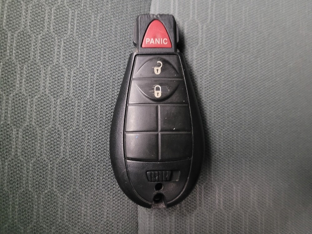 2019 RAM 1500 in Riverside, CA 92504 - 18092337 32