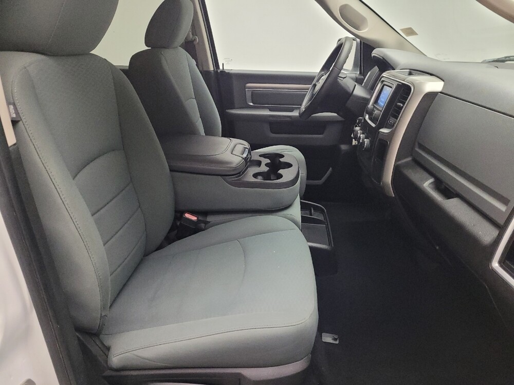 2019 RAM 1500 in Riverside, CA 92504 - 18092337 21