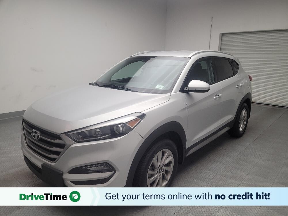 2017 Hyundai Tucson in Downey, CA 90241 - 18092338