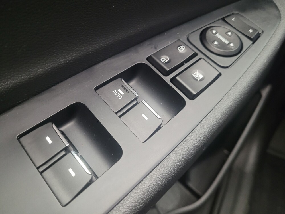 2017 Hyundai Tucson in Downey, CA 90241 - 18092338 27