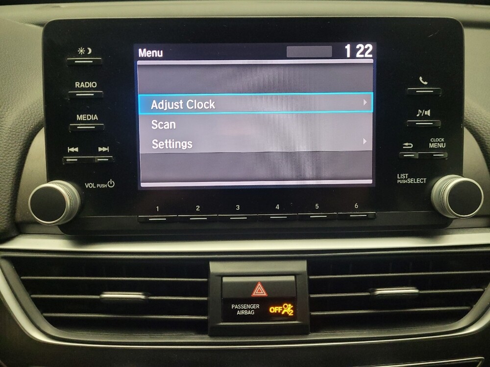 2018 Honda Accord in Bakersfield, CA 93309 - 18092339 25