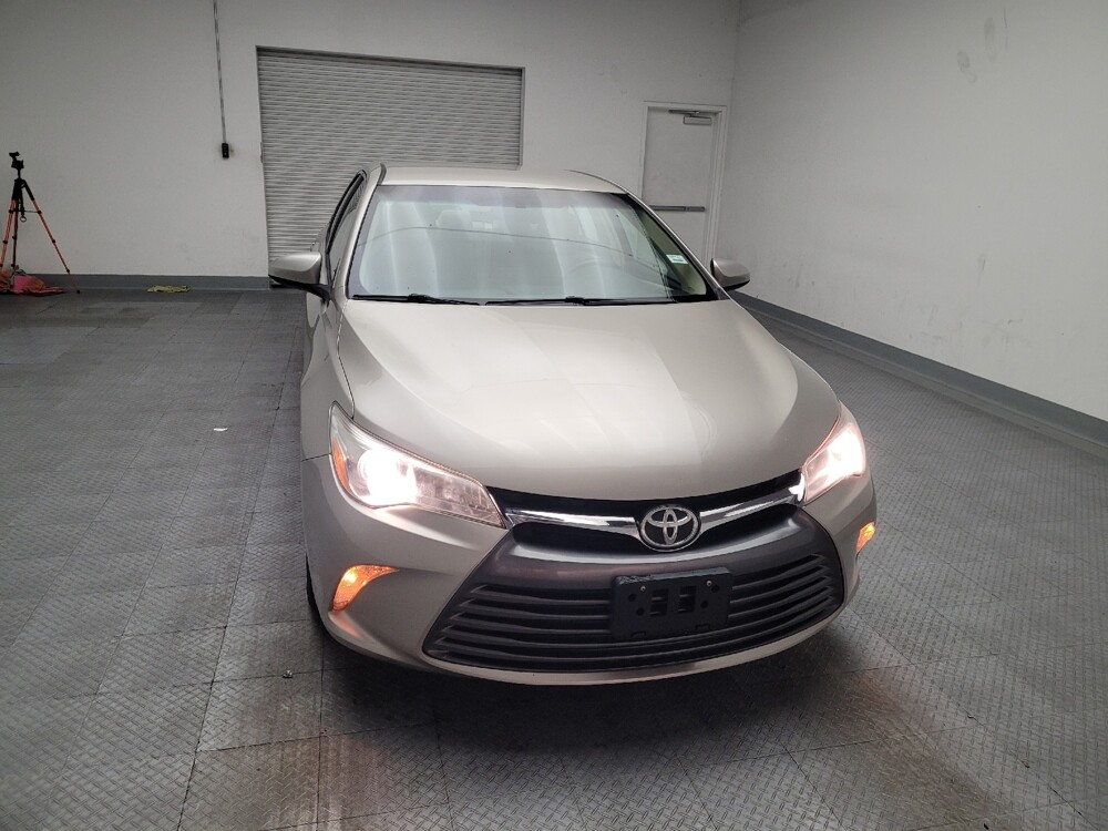 2016 Toyota Camry in Fresno, CA 93726 - 18092340 14