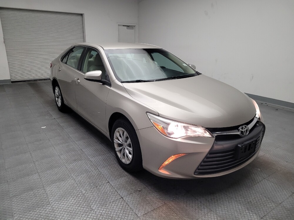 2016 Toyota Camry in Fresno, CA 93726 - 18092340 13