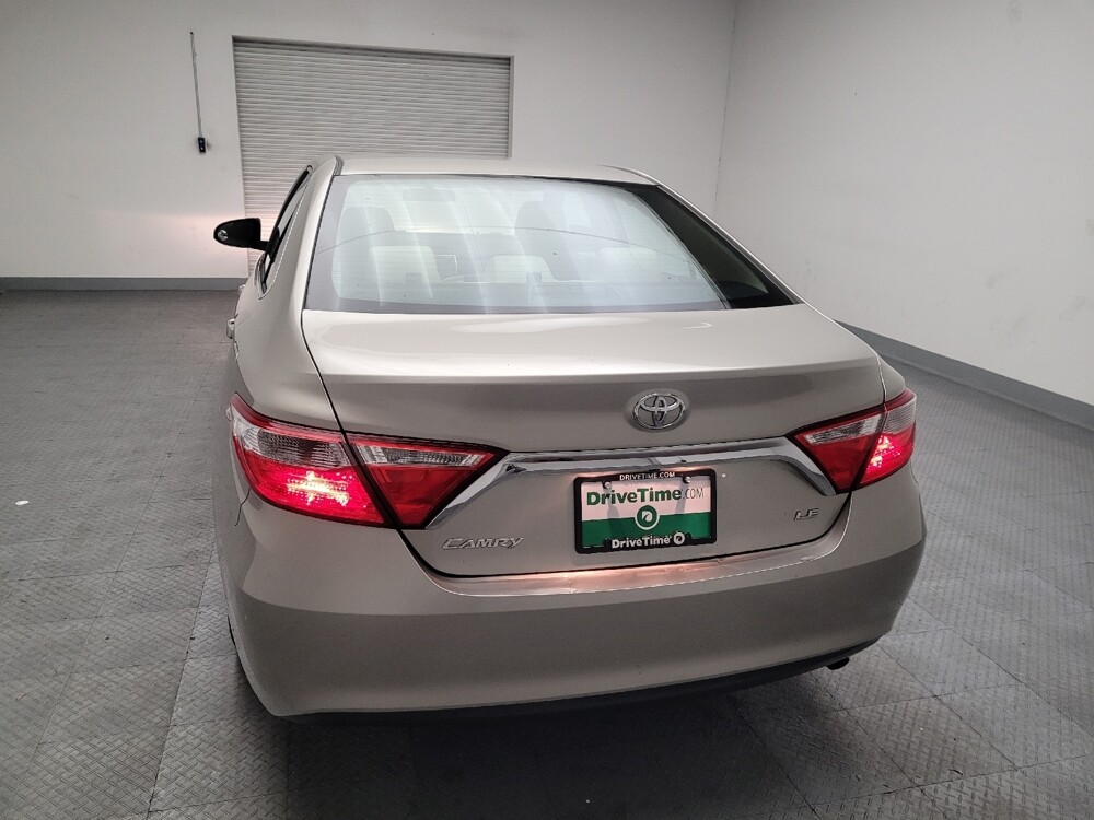 2016 Toyota Camry in Fresno, CA 93726 - 18092340 6