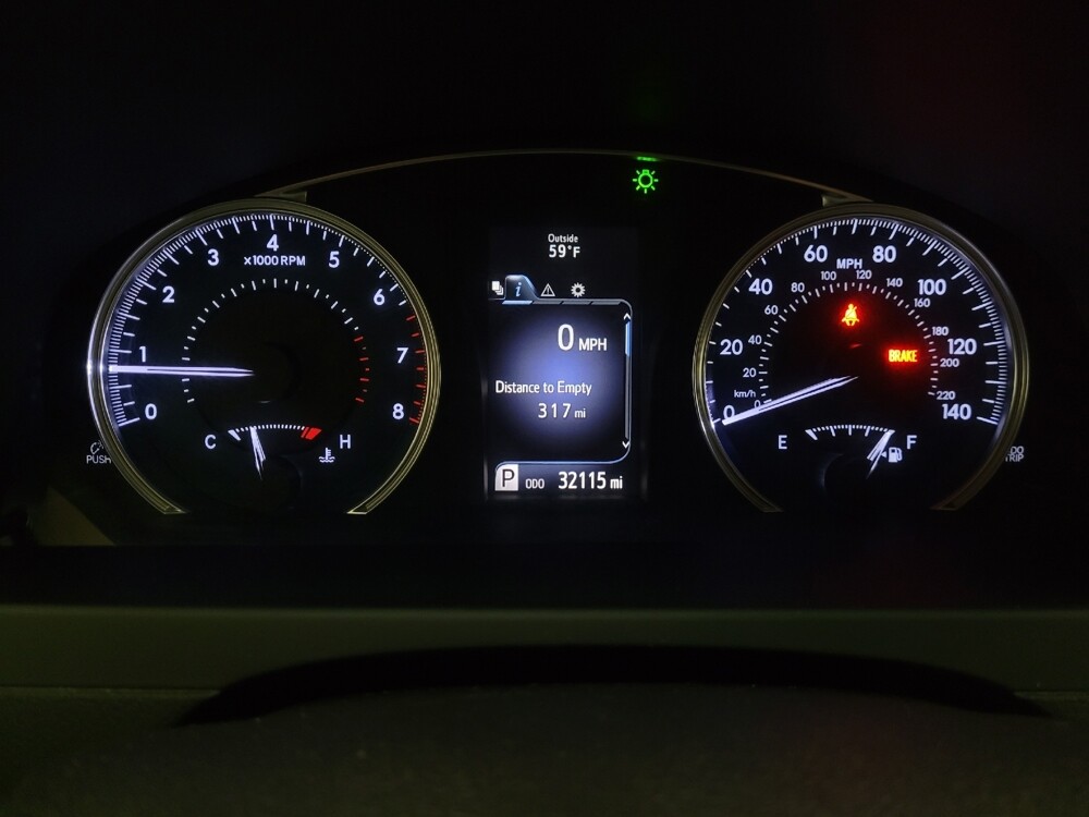 2016 Toyota Camry in Fresno, CA 93726 - 18092340 23