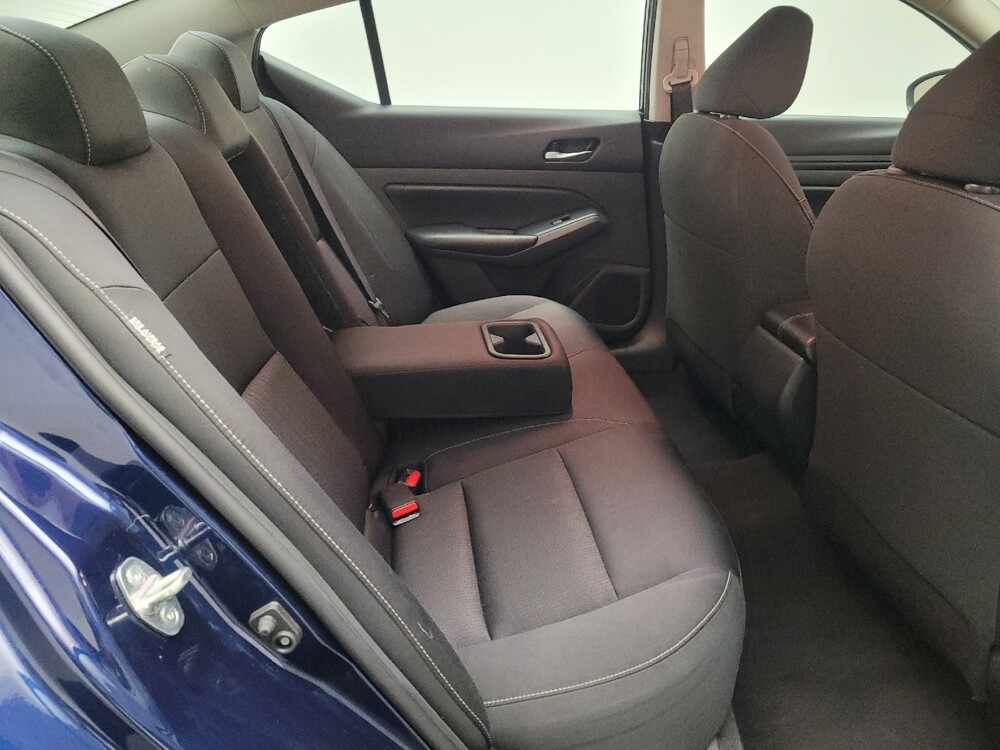 2022 Nissan Altima in Sacramento, CA 95821 - 18092341 19