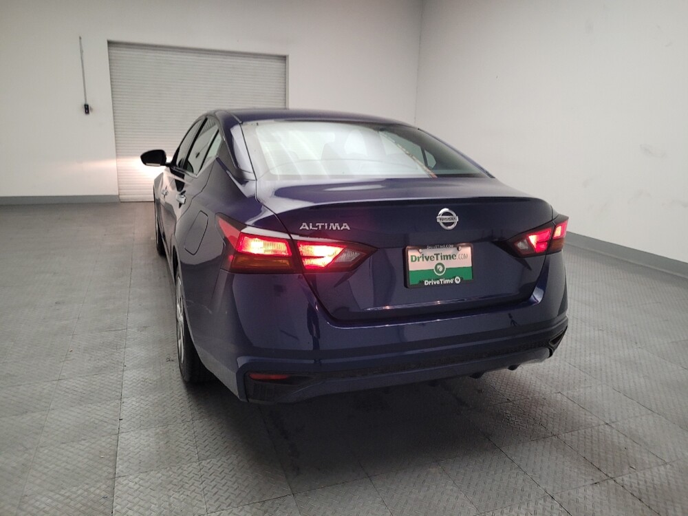 2022 Nissan Altima in Sacramento, CA 95821 - 18092341 6