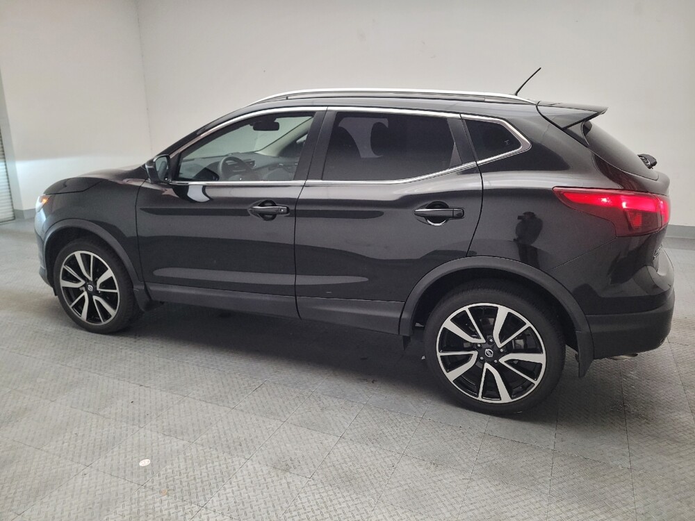 2017 Nissan Rogue Sport in Riverside, CA 92504 - 18092342 3