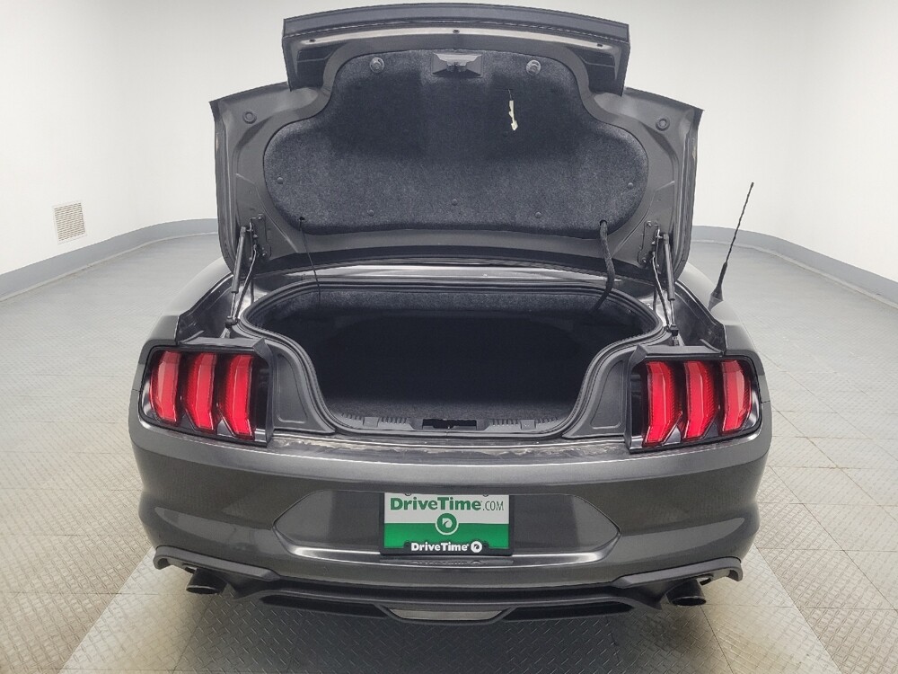 2018 Ford Mustang in Indianapolis, IN 46222 - 18092344 29