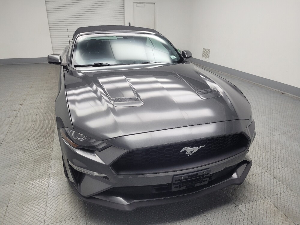 2018 Ford Mustang in Indianapolis, IN 46222 - 18092344 14