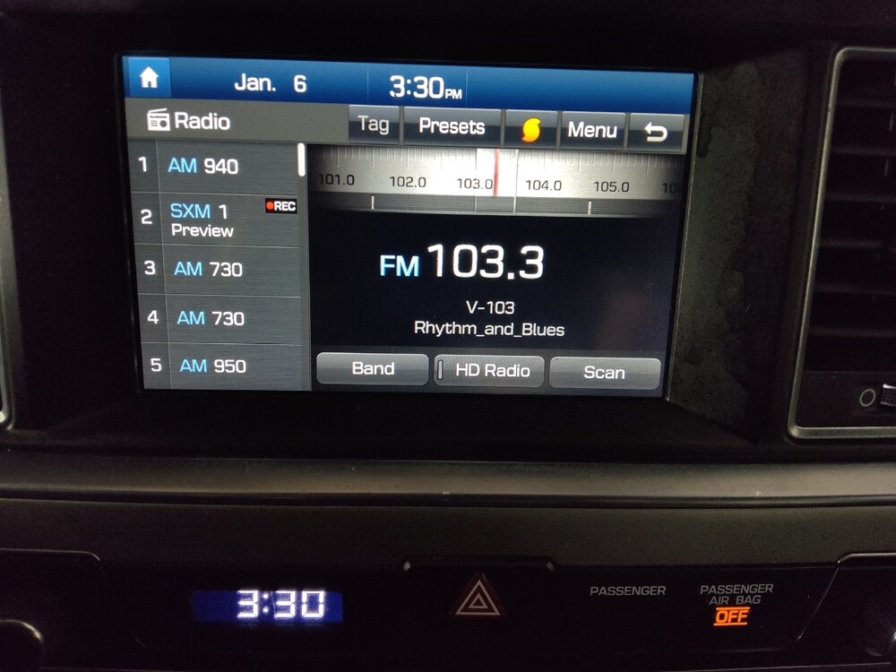 2016 Hyundai Sonata in Jackson, MS 39211 - 18092350 25