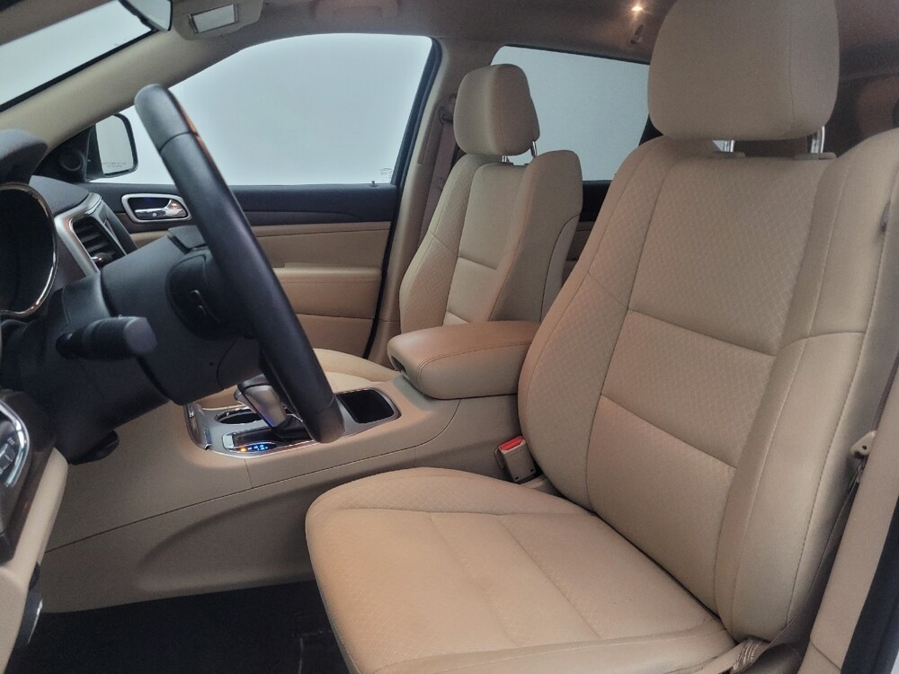 2018 Jeep Grand Cherokee in Jackson, MS 39211 - 18092351 17