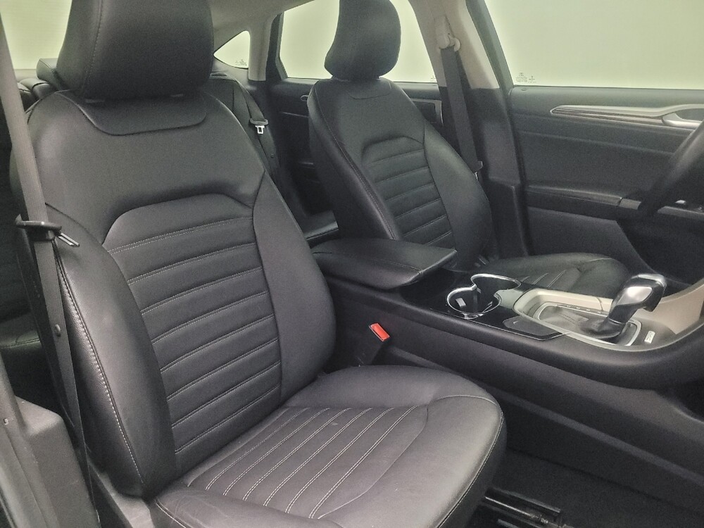 2016 Ford Fusion in Jackson, MS 39211 - 18092353 21