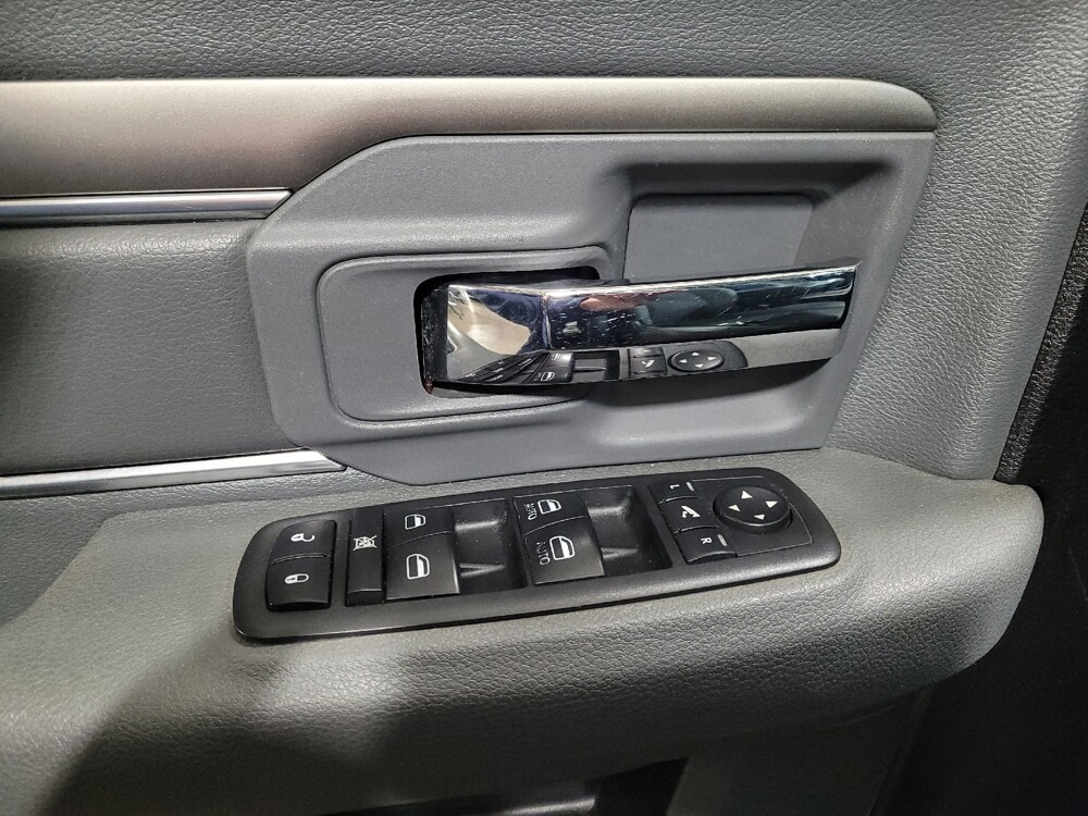 2014 RAM 1500 in Lewisville, TX 75067 - 18092358 27