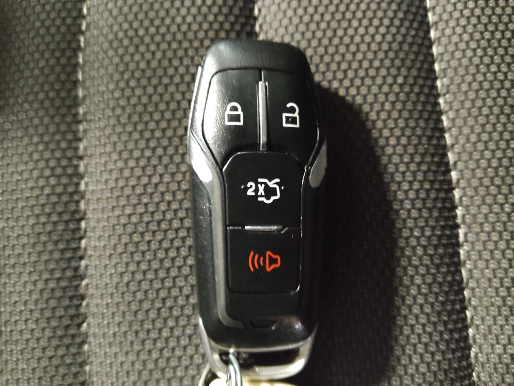 2016 Ford Edge in El Paso, TX 79907 - 18092359 32