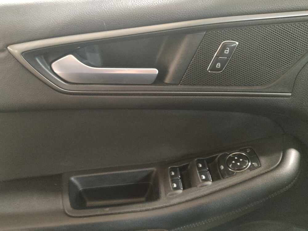 2016 Ford Edge in El Paso, TX 79907 - 18092359 27