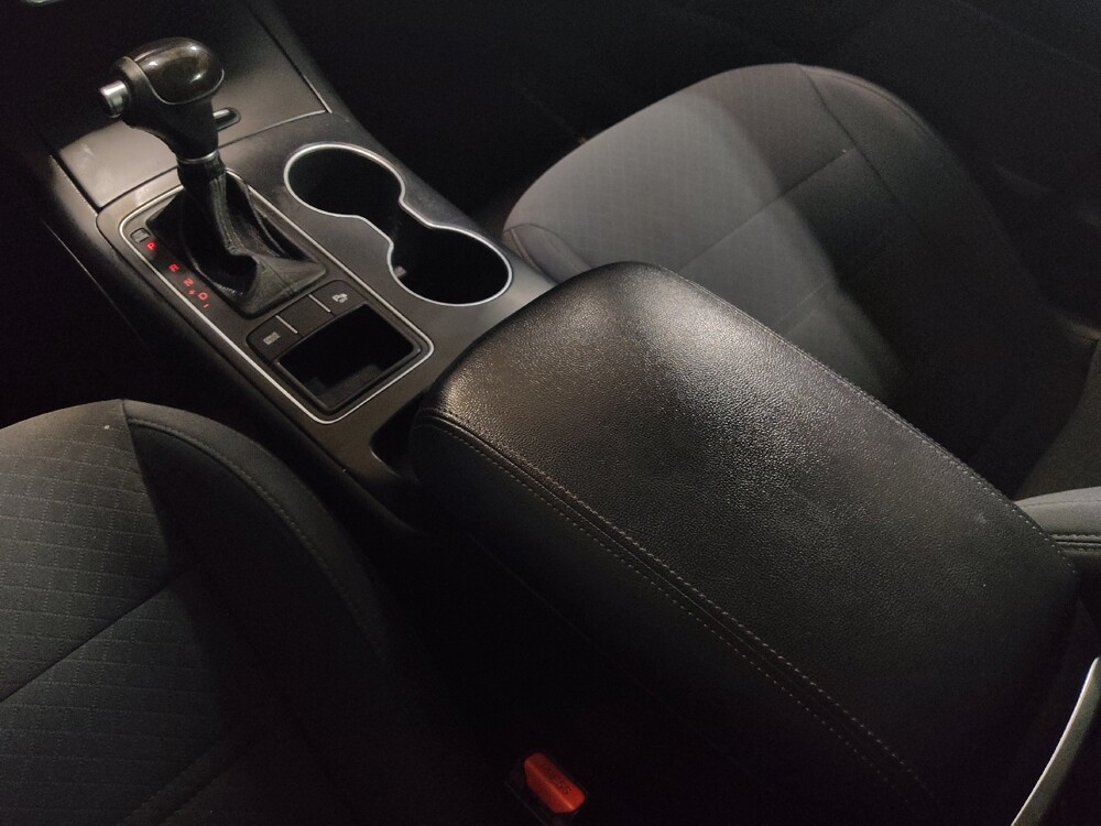 2017 Kia Sorento in Temple, TX 76502 - 18092360 26