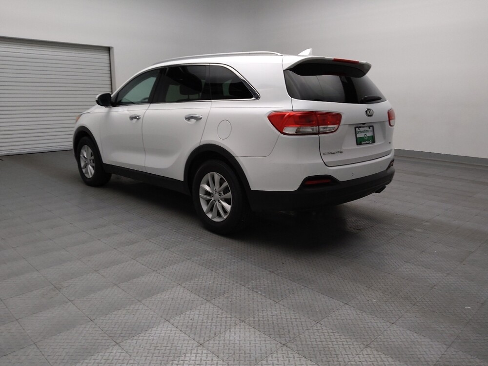 2017 Kia Sorento in Temple, TX 76502 - 18092360 5