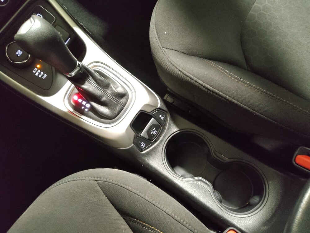 2018 Jeep Compass in Tulsa, OK 74145 - 18092363 26