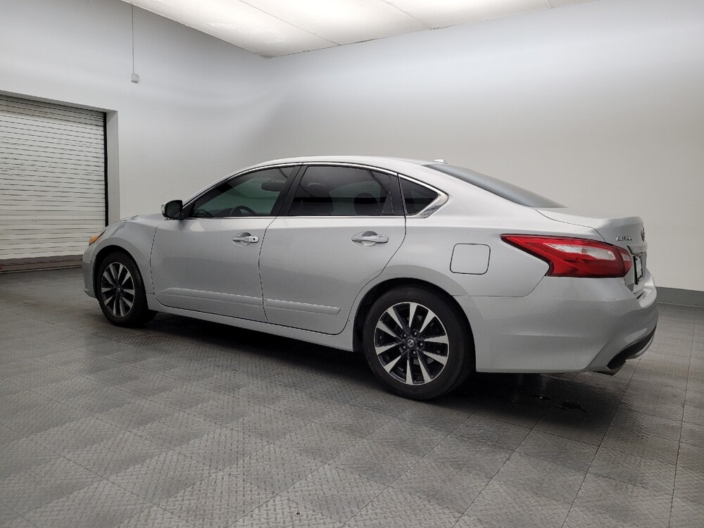 2016 Nissan Altima in Chandler, AZ 85225 - 18092370 3