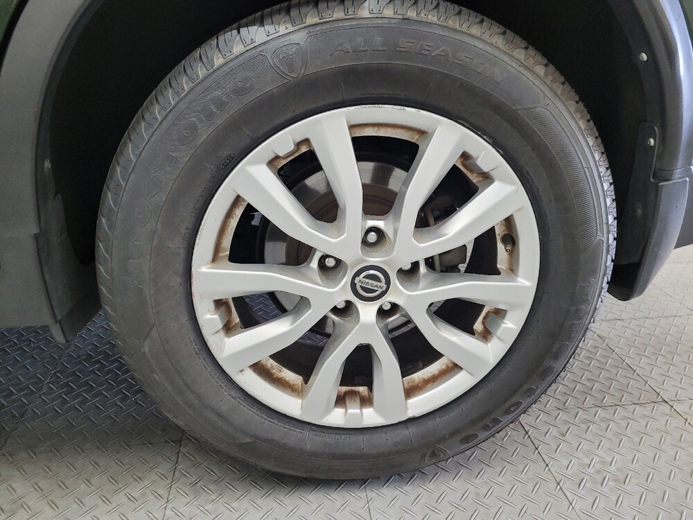 2018 Nissan Rogue in Chandler, AZ 85225 - 18092371 31