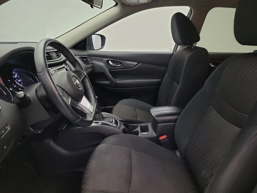 2018 Nissan Rogue in Chandler, AZ 85225 - 18092371 17