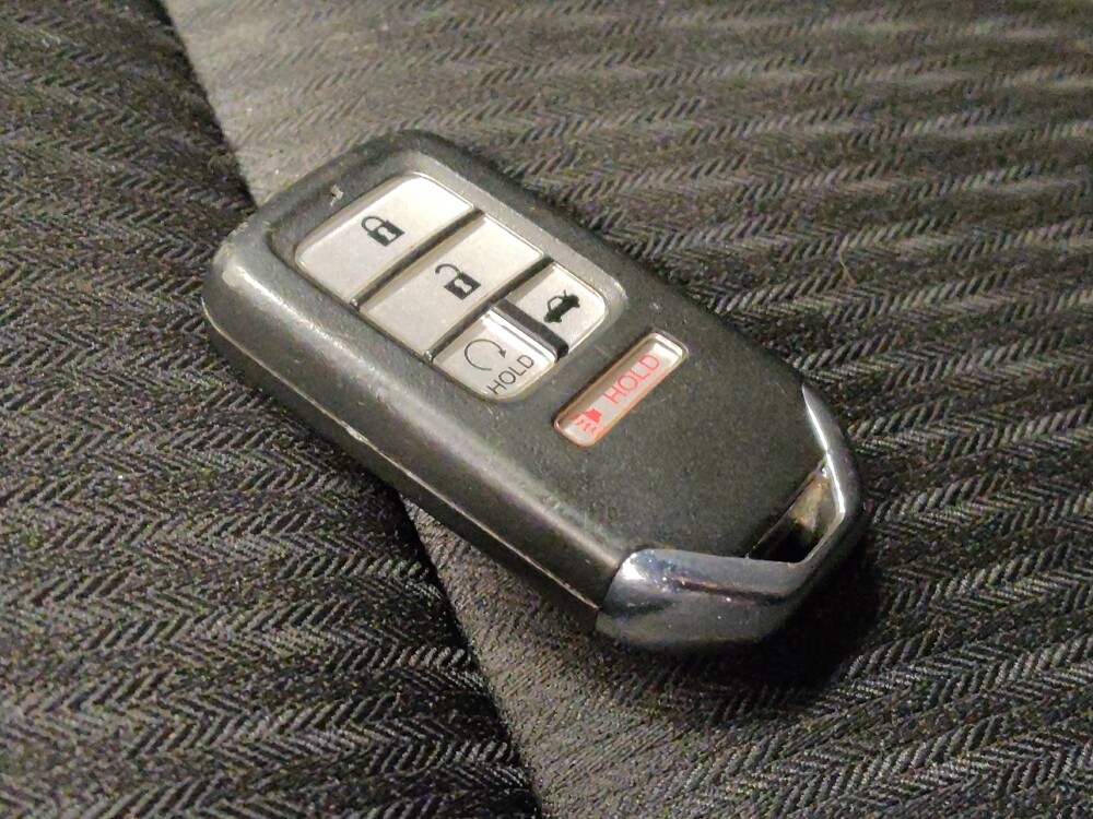 2016 Honda Accord in Chandler, AZ 85225 - 18092373 32