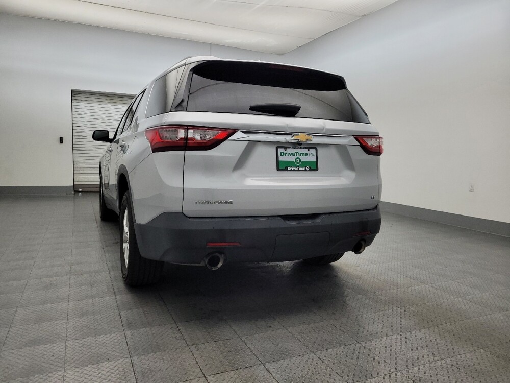 2019 Chevrolet Traverse in Mesa, AZ 85210 - 18092378 6
