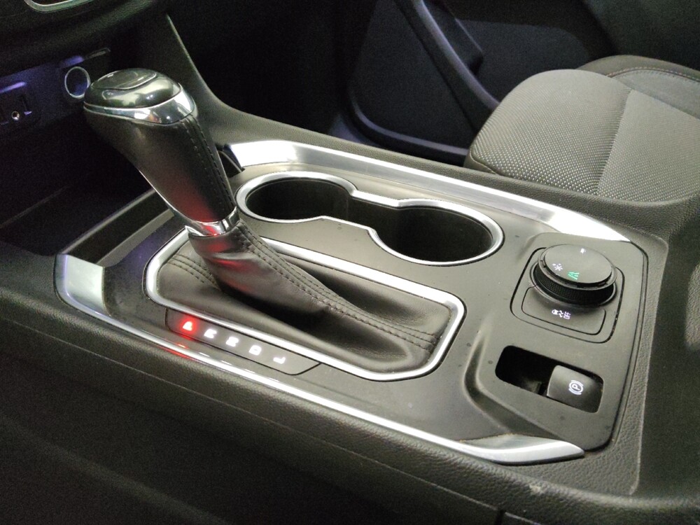 2019 Chevrolet Traverse in Mesa, AZ 85210 - 18092378 26