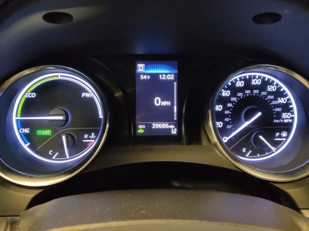 2019 Toyota Camry in Chandler, AZ 85225 - 18092380 23