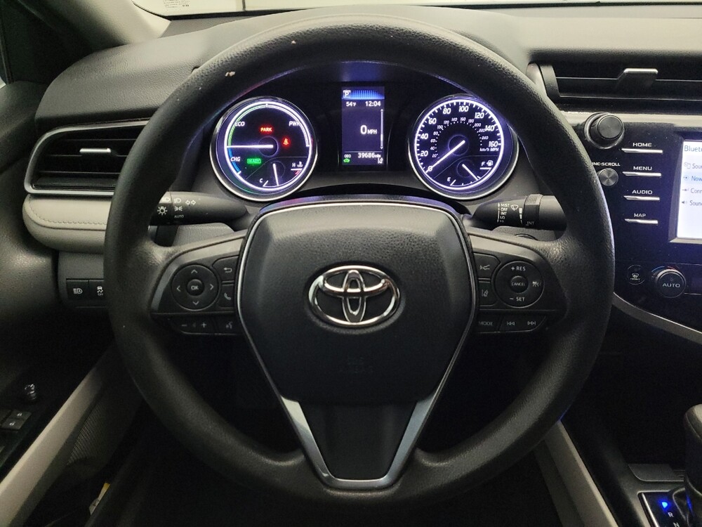 2019 Toyota Camry in Chandler, AZ 85225 - 18092380 22