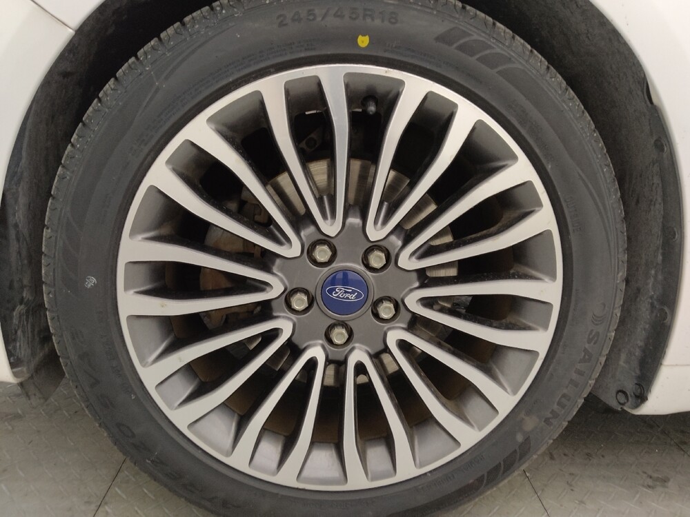 2017 Ford Fusion in Charleston, SC 29414 - 18092383 31