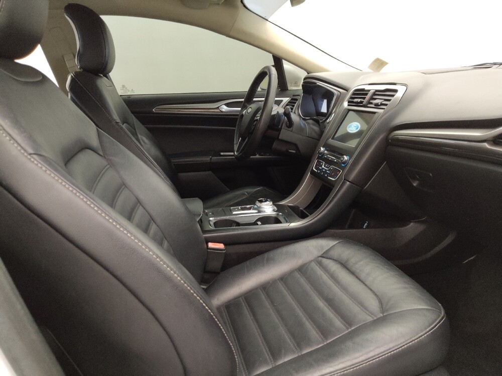 2017 Ford Fusion in Charleston, SC 29414 - 18092383 21