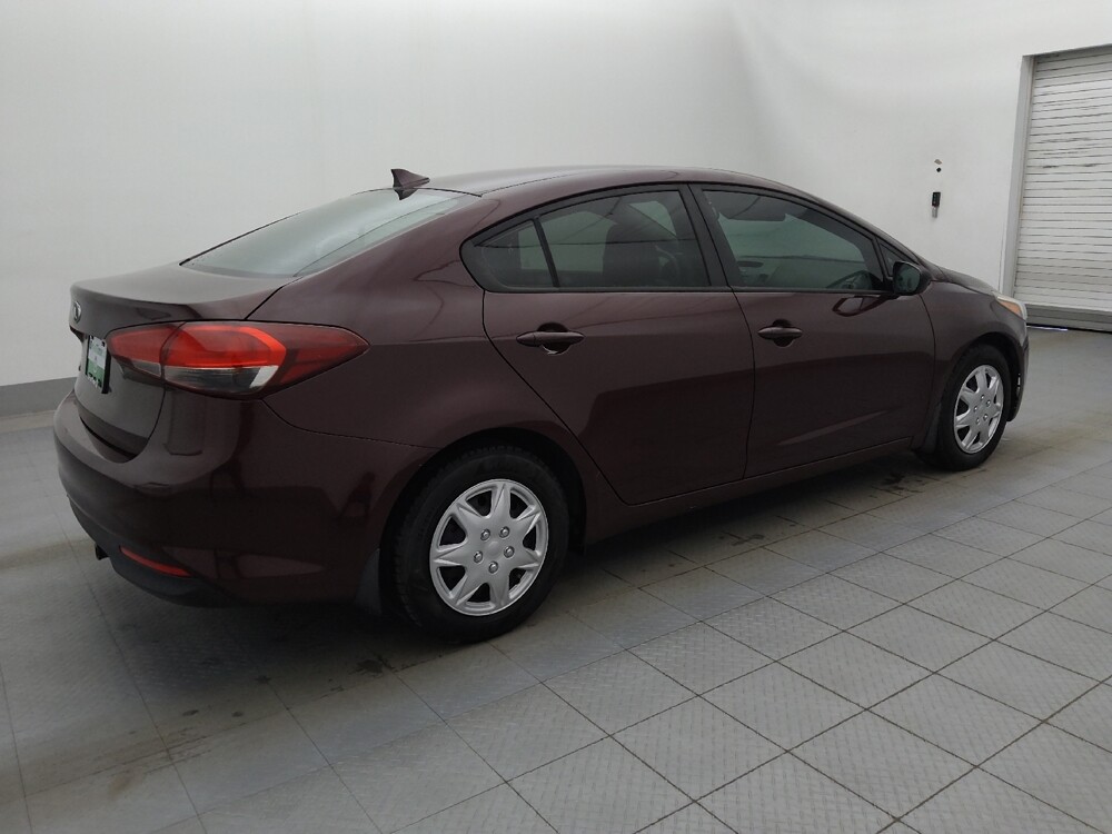 2017 Kia Forte in Charleston, SC 29414 - 18092384 10