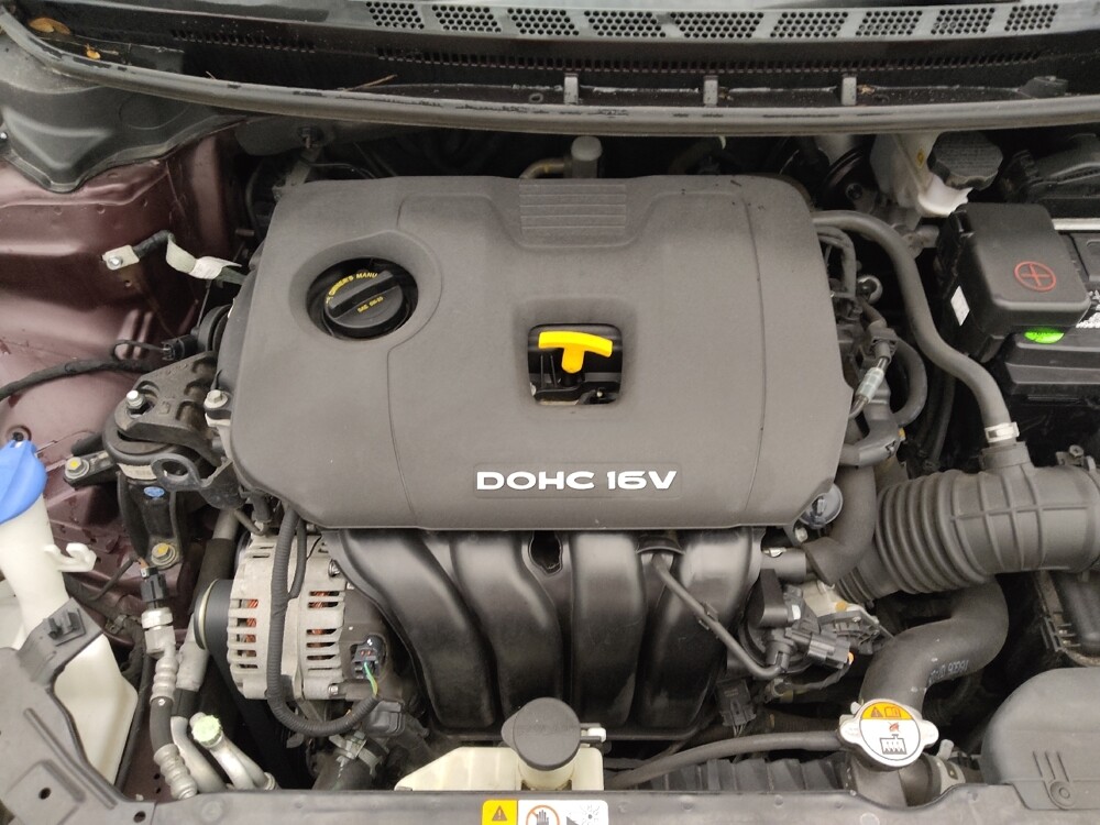 2017 Kia Forte in Charleston, SC 29414 - 18092384 30