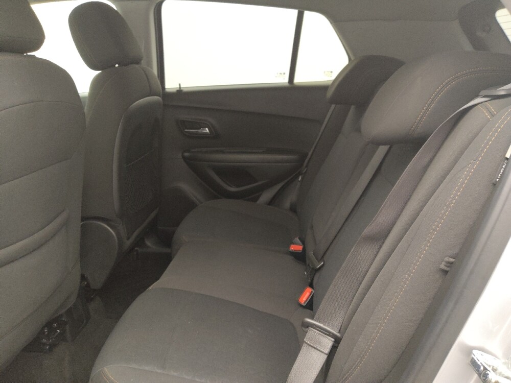 2021 Chevrolet Trax in Tallahassee, FL 32304 - 18092389 18