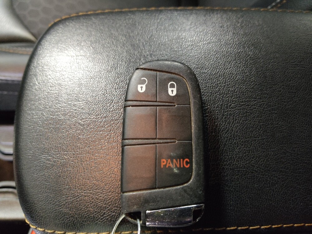 2018 Jeep Compass in Lakeland, FL 33815 - 18092390 32