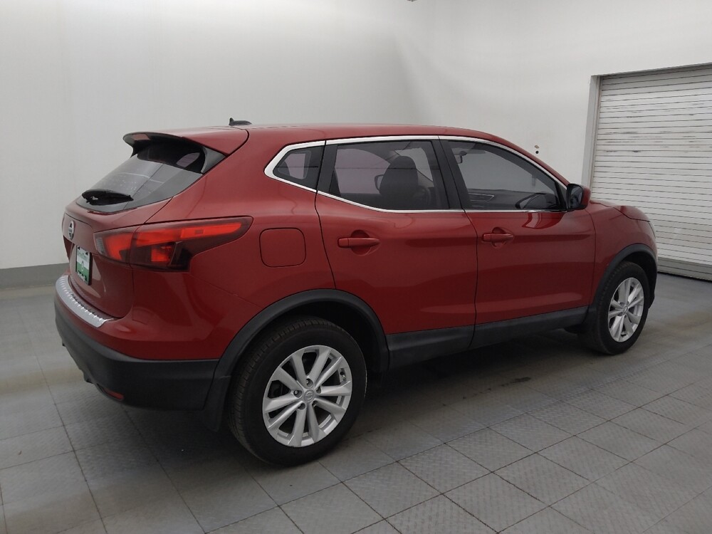 2018 Nissan Rogue Sport in Tallahassee, FL 32304 - 18092391 10