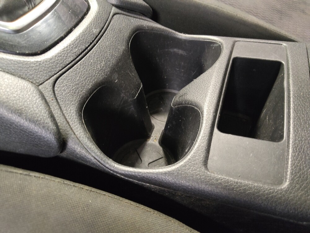 2018 Nissan Rogue Sport in Tallahassee, FL 32304 - 18092391 26