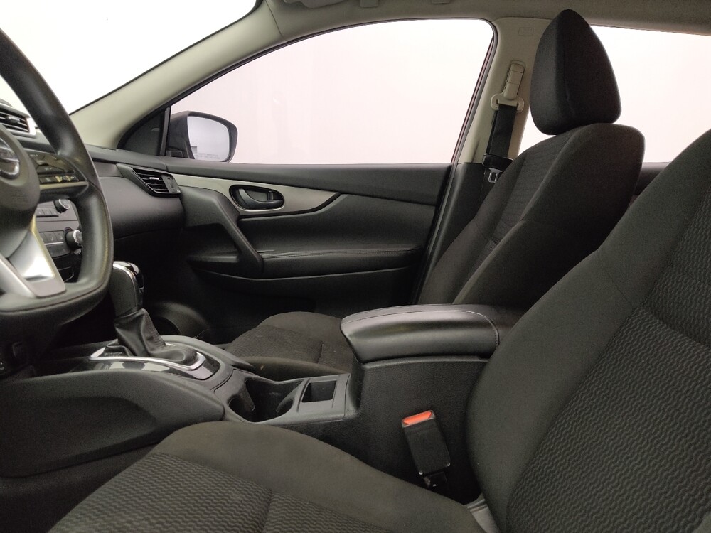 2018 Nissan Rogue Sport in Tallahassee, FL 32304 - 18092391 17