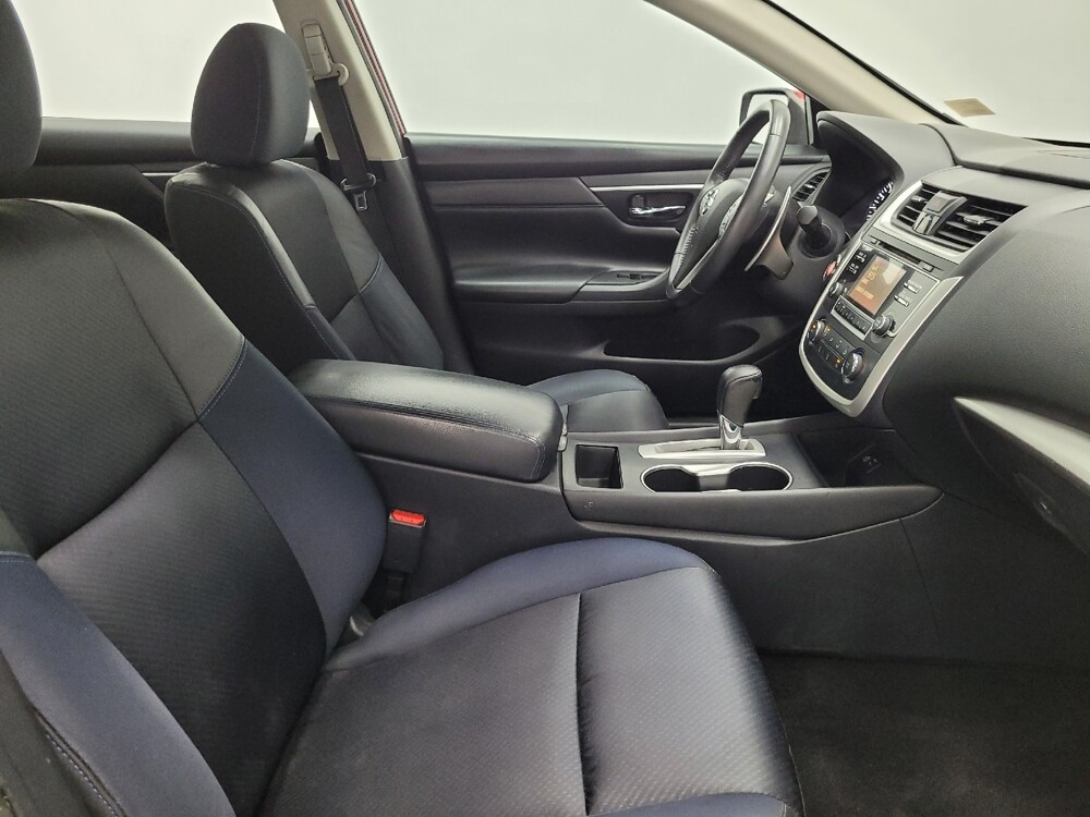 2017 Nissan Altima in Las Vegas, NV 89102 - 18092396 21