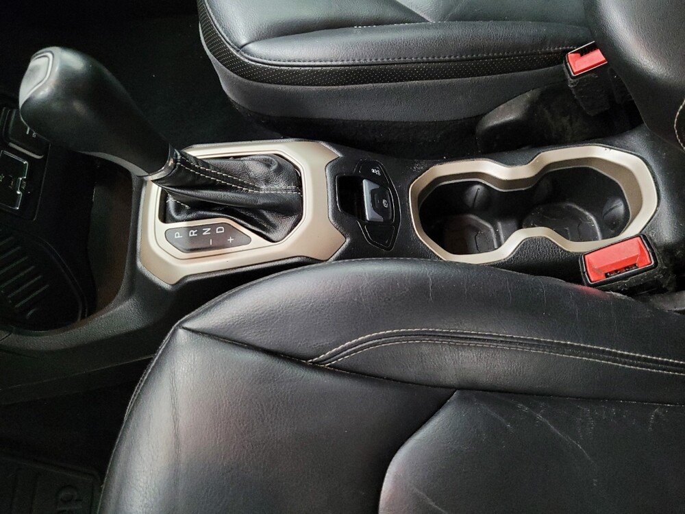 2015 Jeep Renegade in Las Vegas, NV 89102 - 18092398 26